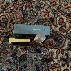 Merit Gold Bronzer & Contour Stick
Color is Seine